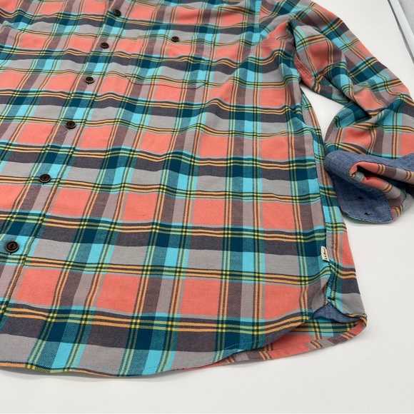 L.L. Bean Men’s XL Plaid Button-Up Shirt – Coral & Teal – Traditional Fit - Picture 3 of 10
